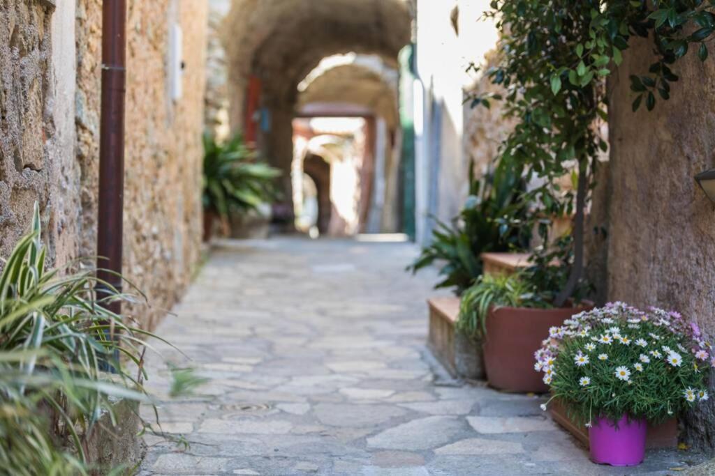 La Casa Di Sandra A Noli Vila Exterior foto