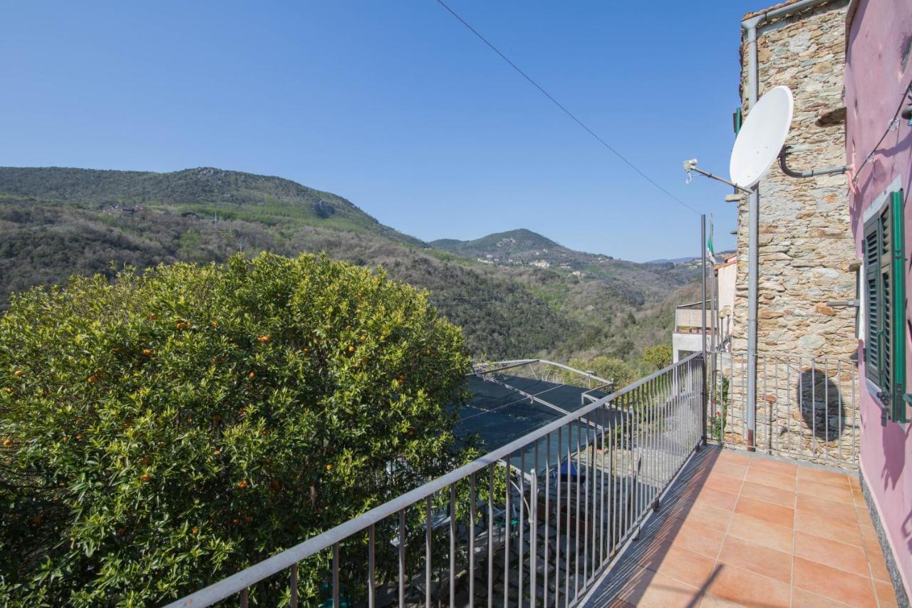 La Casa Di Sandra A Noli Vila Exterior foto